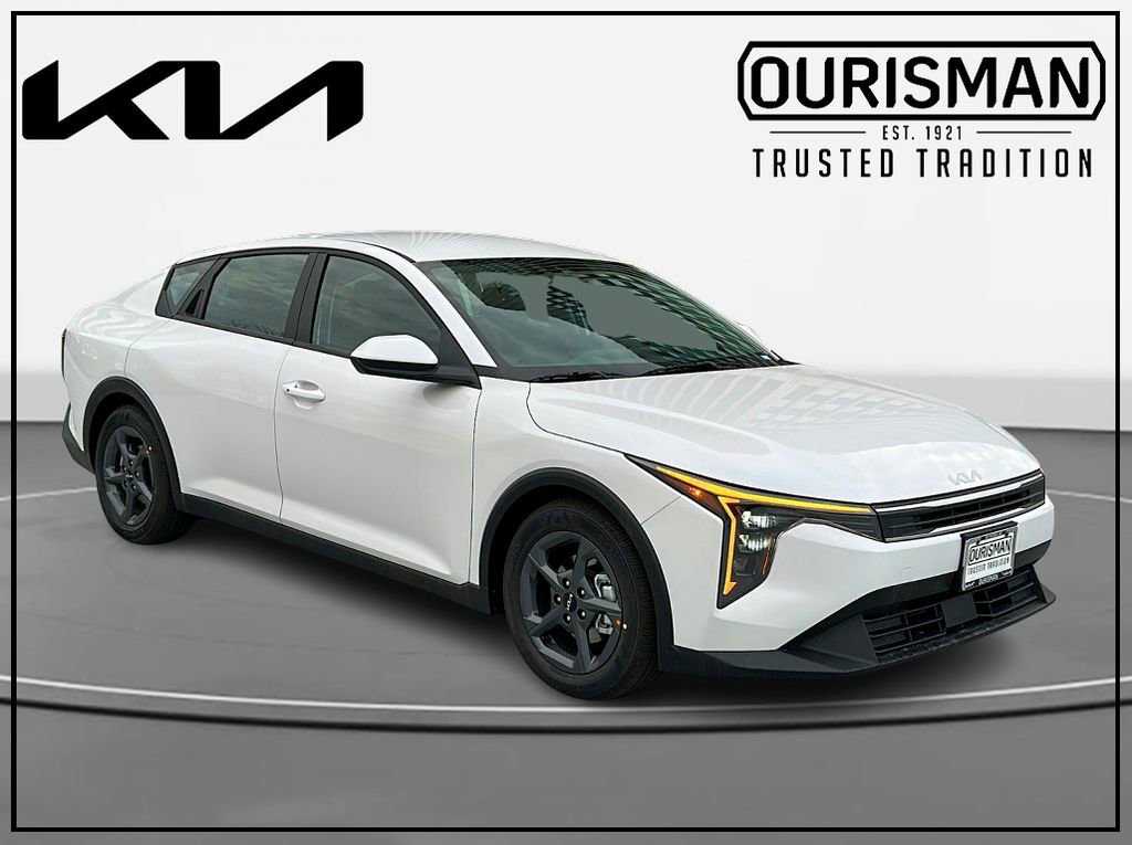 New 2025 Kia K4 FWD image 1