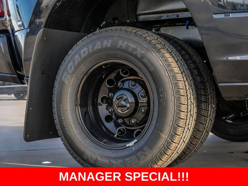 New 2026 RAM 3500 Laramie w/ Night Edition AWD/4WD image 10