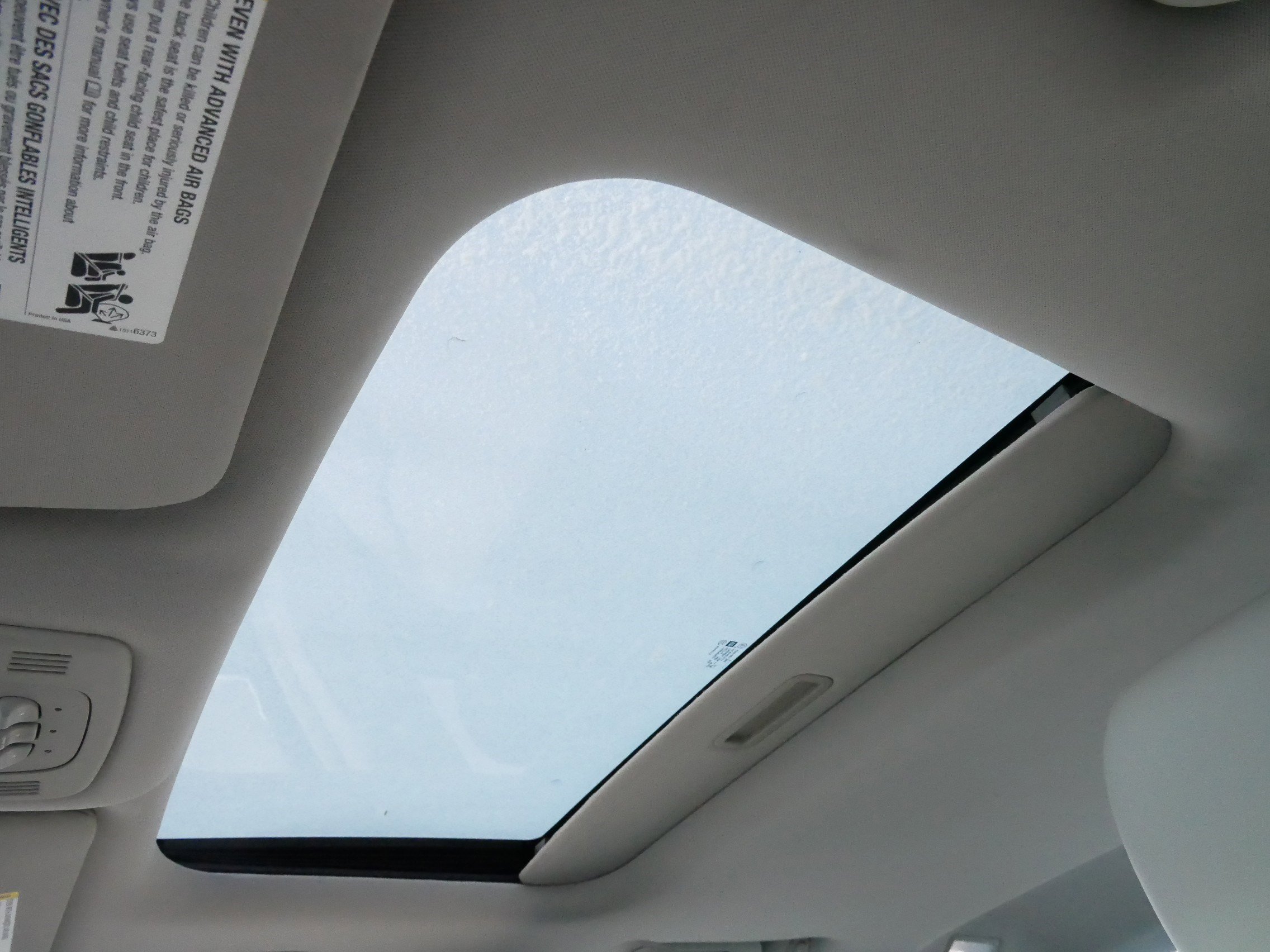 Used 2011 Cadillac DTS Premium image 31