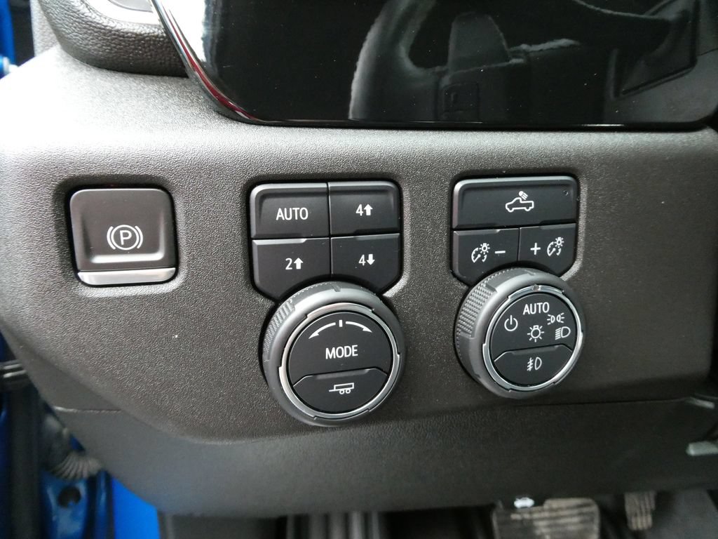 Certified 2023 Chevrolet Silverado 1500 RST w/ Z71 Off-Road Package AWD/4WD image 26