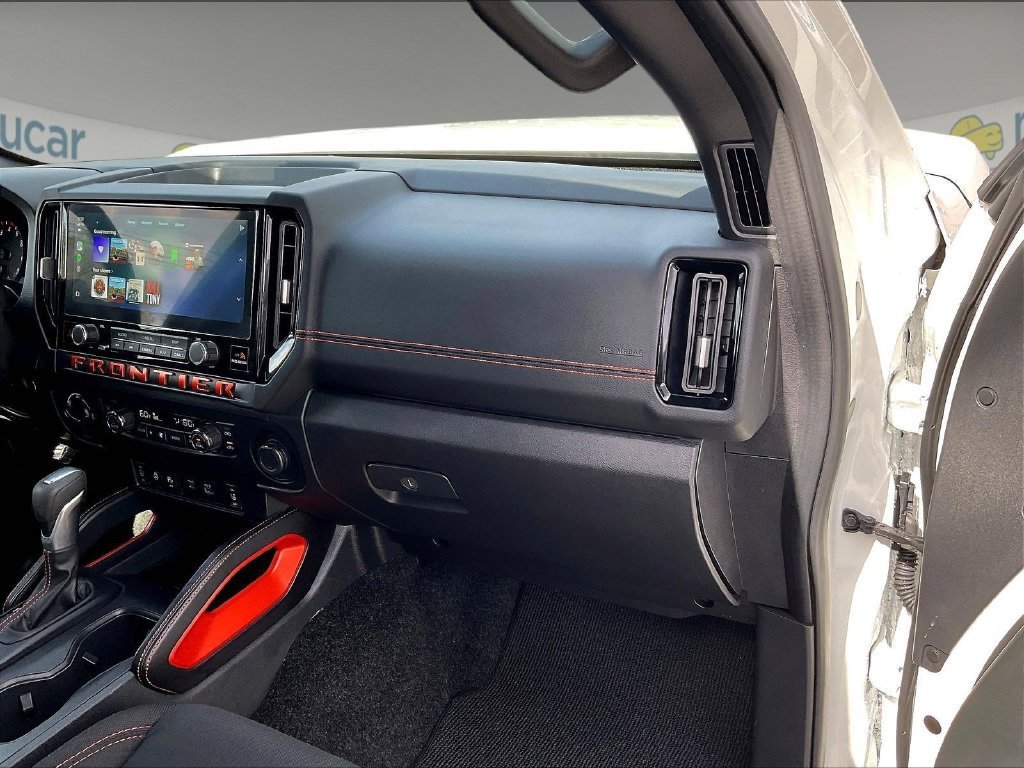 Used 2026 Nissan Frontier PRO-4X AWD/4WD image 13