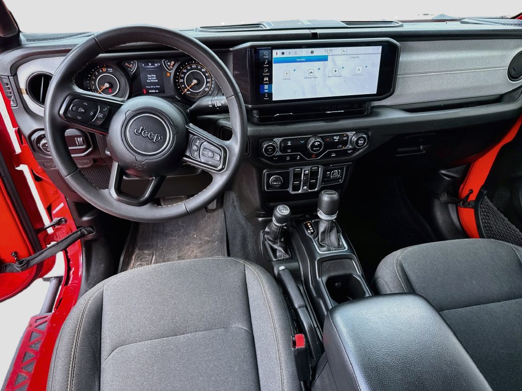 Used 2024 Jeep Gladiator Sport AWD/4WD image 26