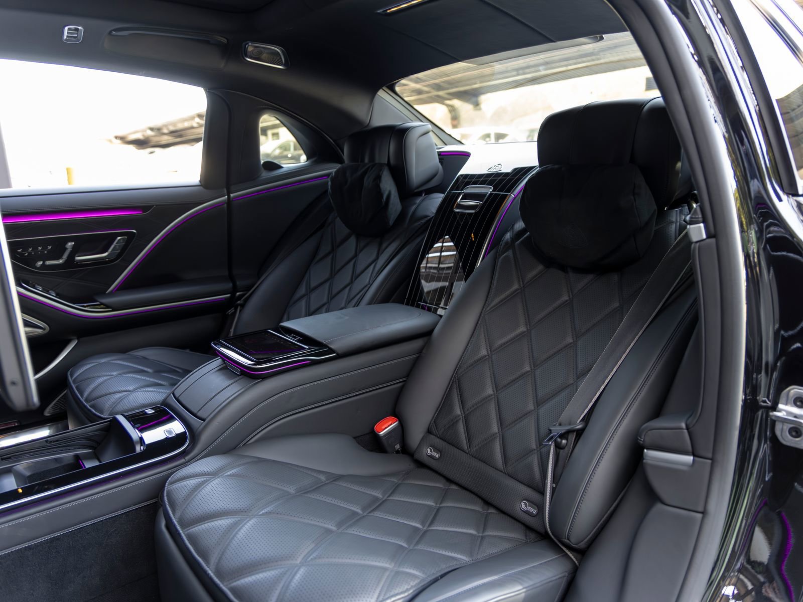 Used 2024 Mercedes-Benz Maybach S 680 4MATIC image 63
