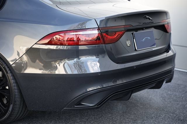New 2024 Jaguar XF R-Dynamic SE AWD/4WD image 9