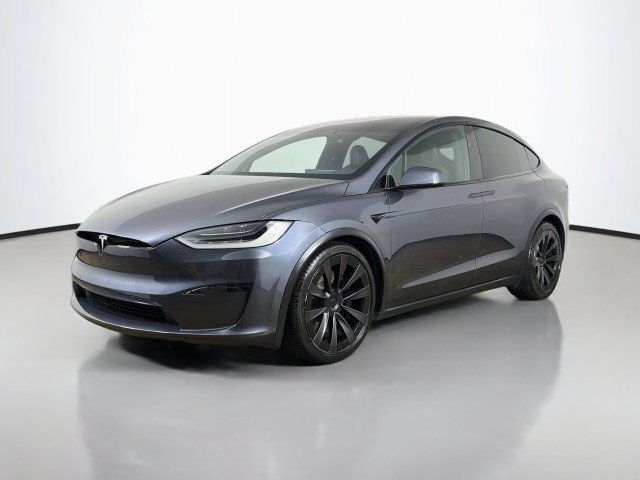Used 2022 Tesla Model X Plaid AWD/4WD image 3