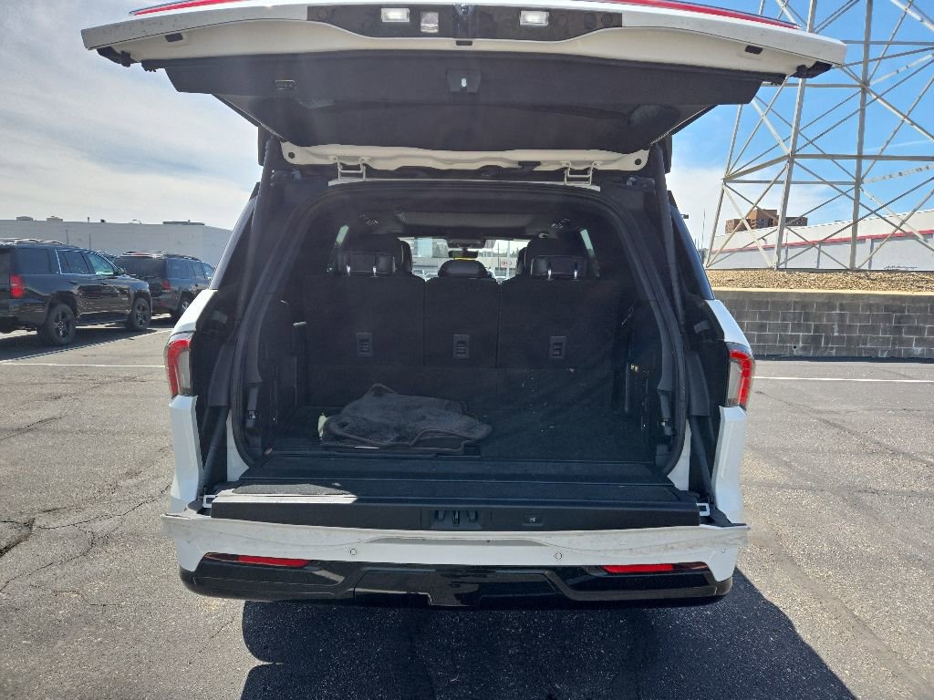 Used 2025 Lincoln Navigator Black Label AWD/4WD image 27