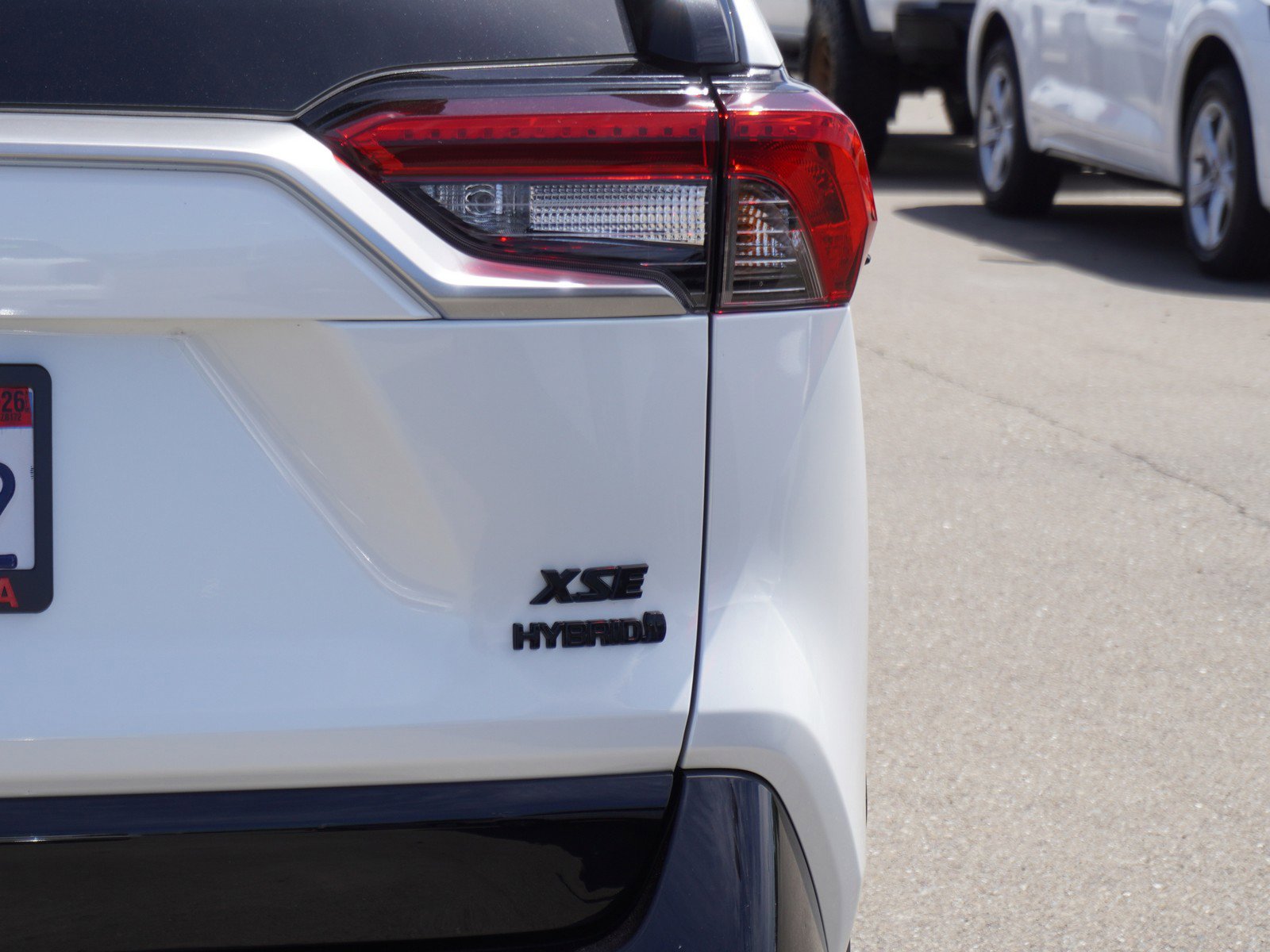 Used 2023 Toyota RAV4 XSE AWD/4WD image 11