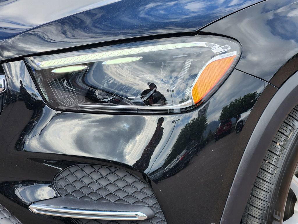 Used 2025 Mercedes-Benz GLE 450e 4MATIC image 8