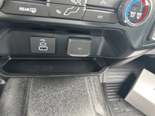 New 2026 Ford F550 4x4 Supercab Super Duty image 20