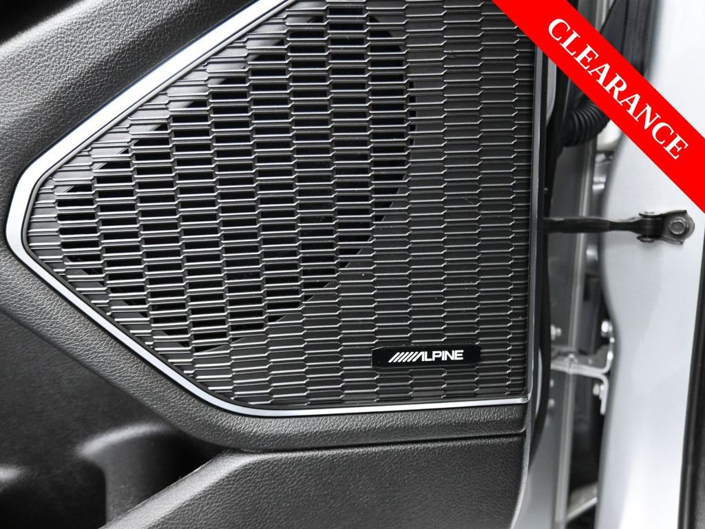 Used 2023 Jeep Grand Cherokee Overland image 26