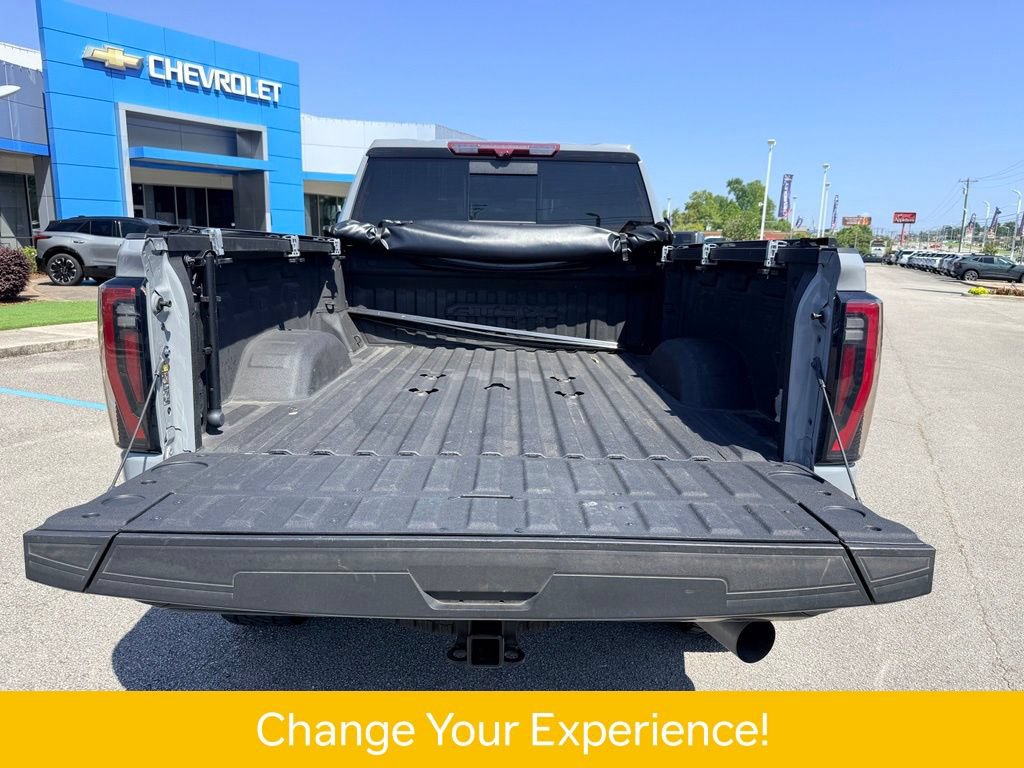 Used 2024 GMC Sierra 2500 AT4X AWD/4WD image 13