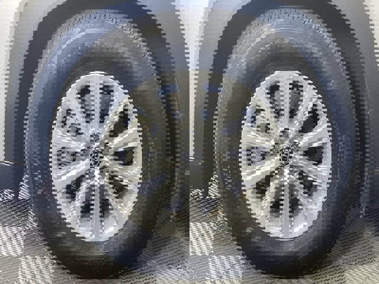 Used 2025 Toyota Grand Highlander FWD image 9