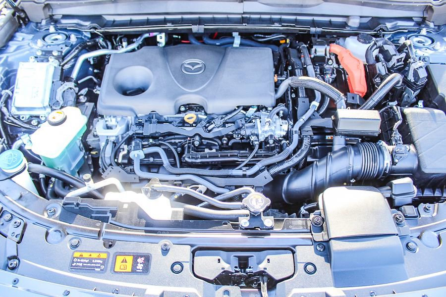 New 2026 MAZDA CX-50 AWD 2.5 Hybrid w/ Premium Pkg image 12