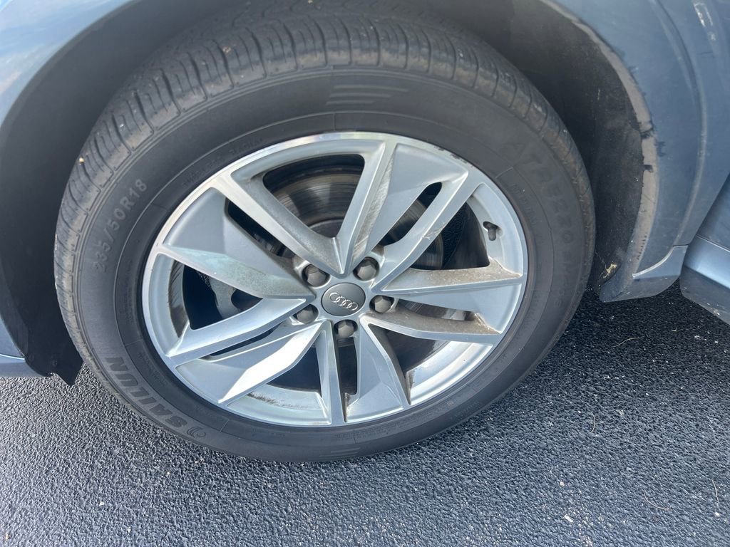 Used 2018 Audi Q3 2.0T Premium AWD/4WD image 29