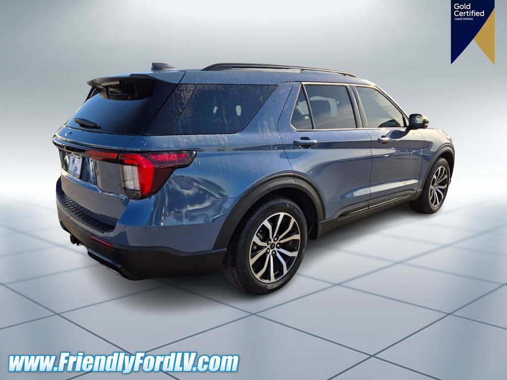 Certified 2025 Ford Explorer ST-Line w/ Premium Package image 5