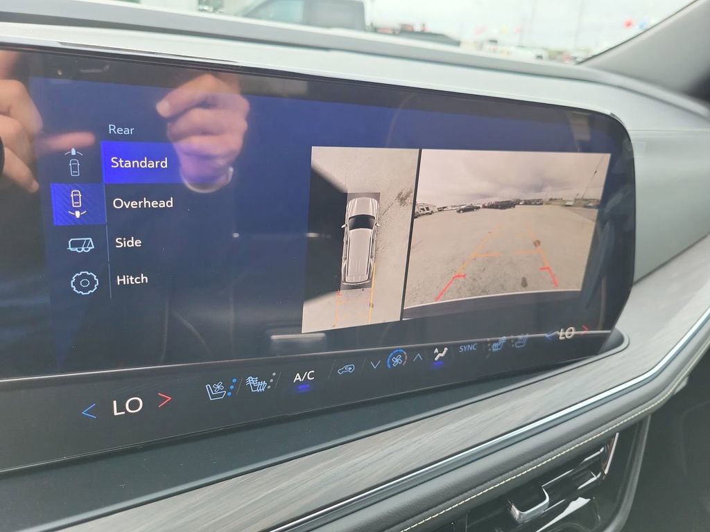 New 2025 Chevrolet Tahoe Premier image 17