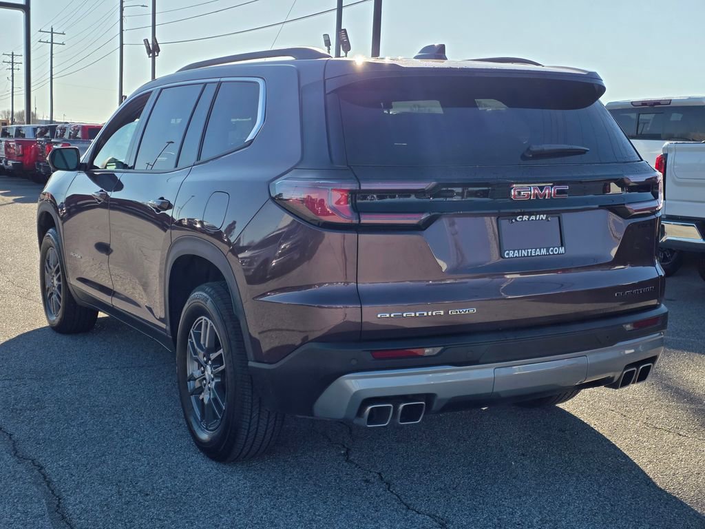 Used 2025 GMC Acadia Elevation image 5