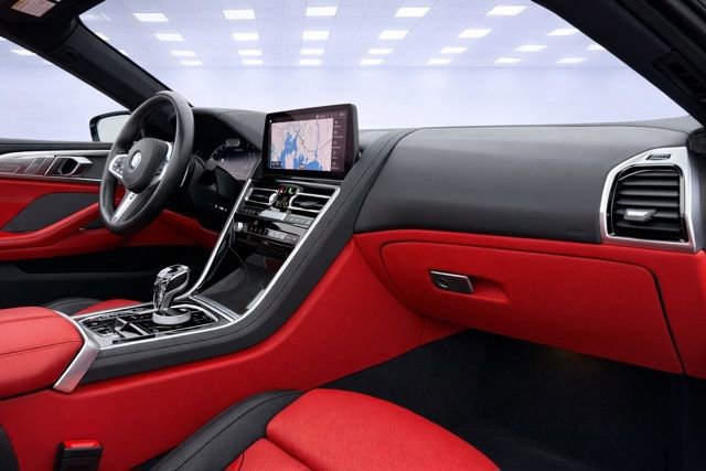 Used 2024 BMW M850i xDrive Convertible AWD/4WD image 16