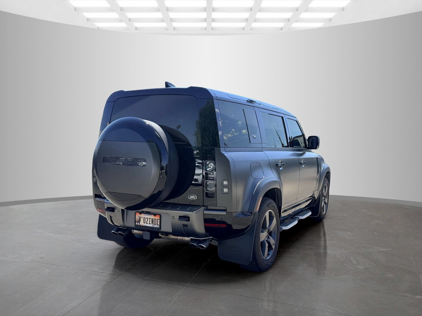 Used 2023 Land Rover Defender 110 Carpathian Edition AWD/4WD image 5