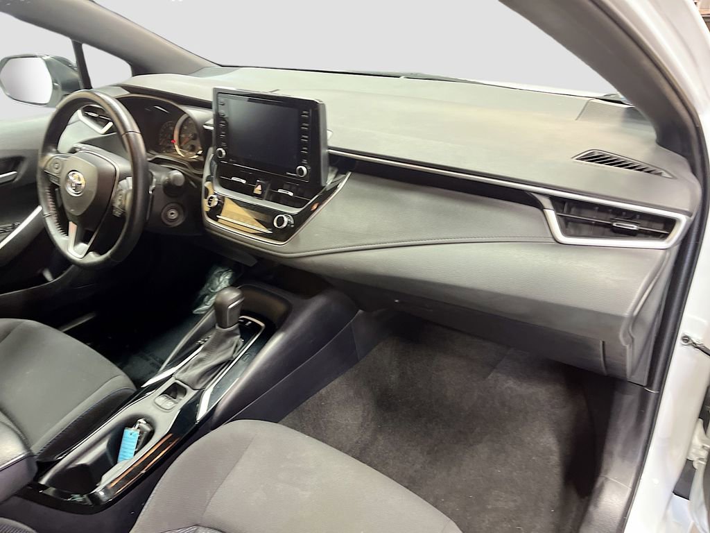 Used 2022 Toyota Corolla SE w/ Carpet Mat Package (TMS) image 27