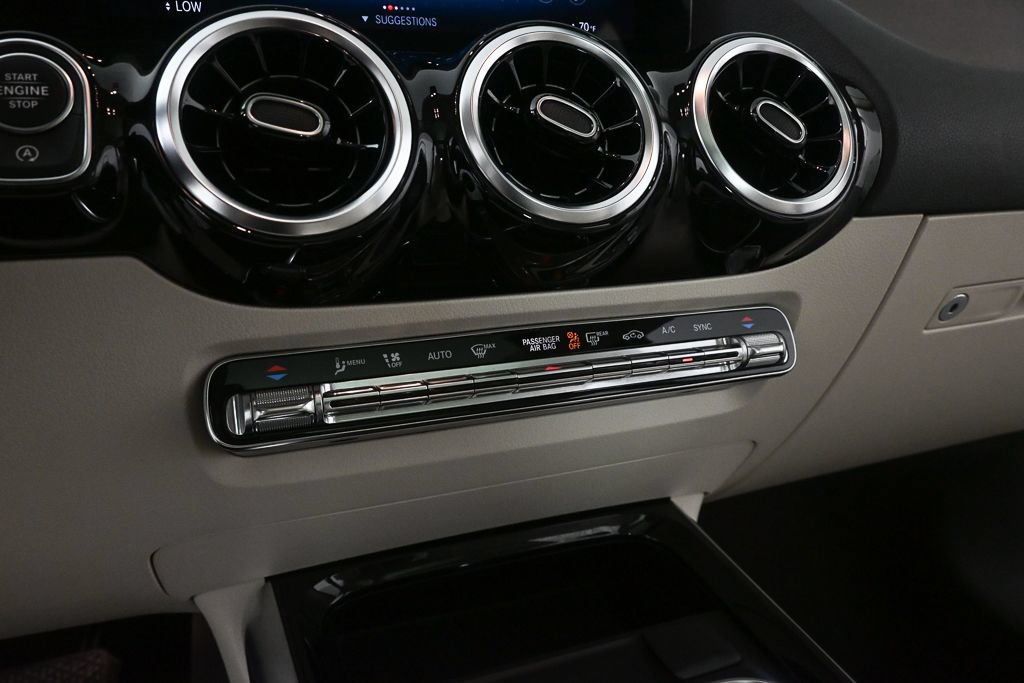 Used 2022 Mercedes-Benz GLA 250 image 14