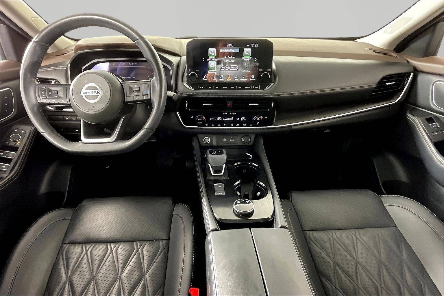 Used 2021 Nissan Rogue Platinum image 7