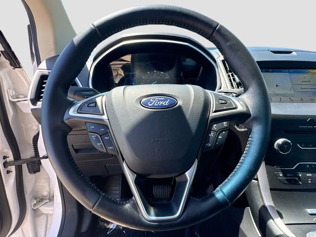 Used 2016 Ford Edge SEL w/ Equipment Group 201A AWD/4WD image 14