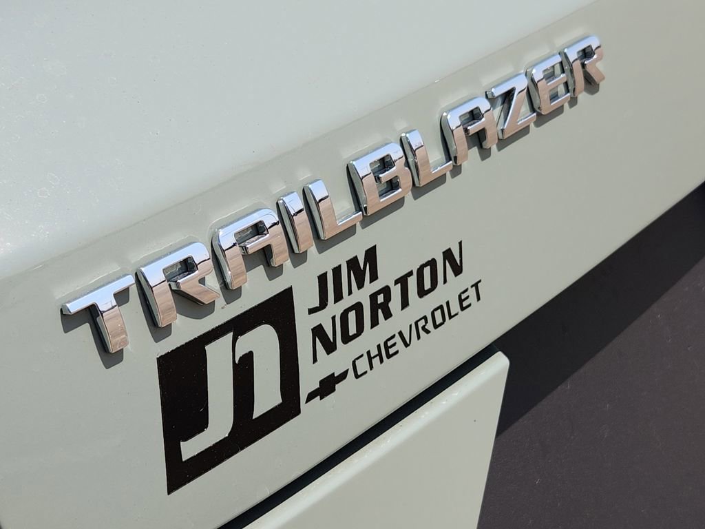 New 2026 Chevrolet TrailBlazer LT FWD image 7
