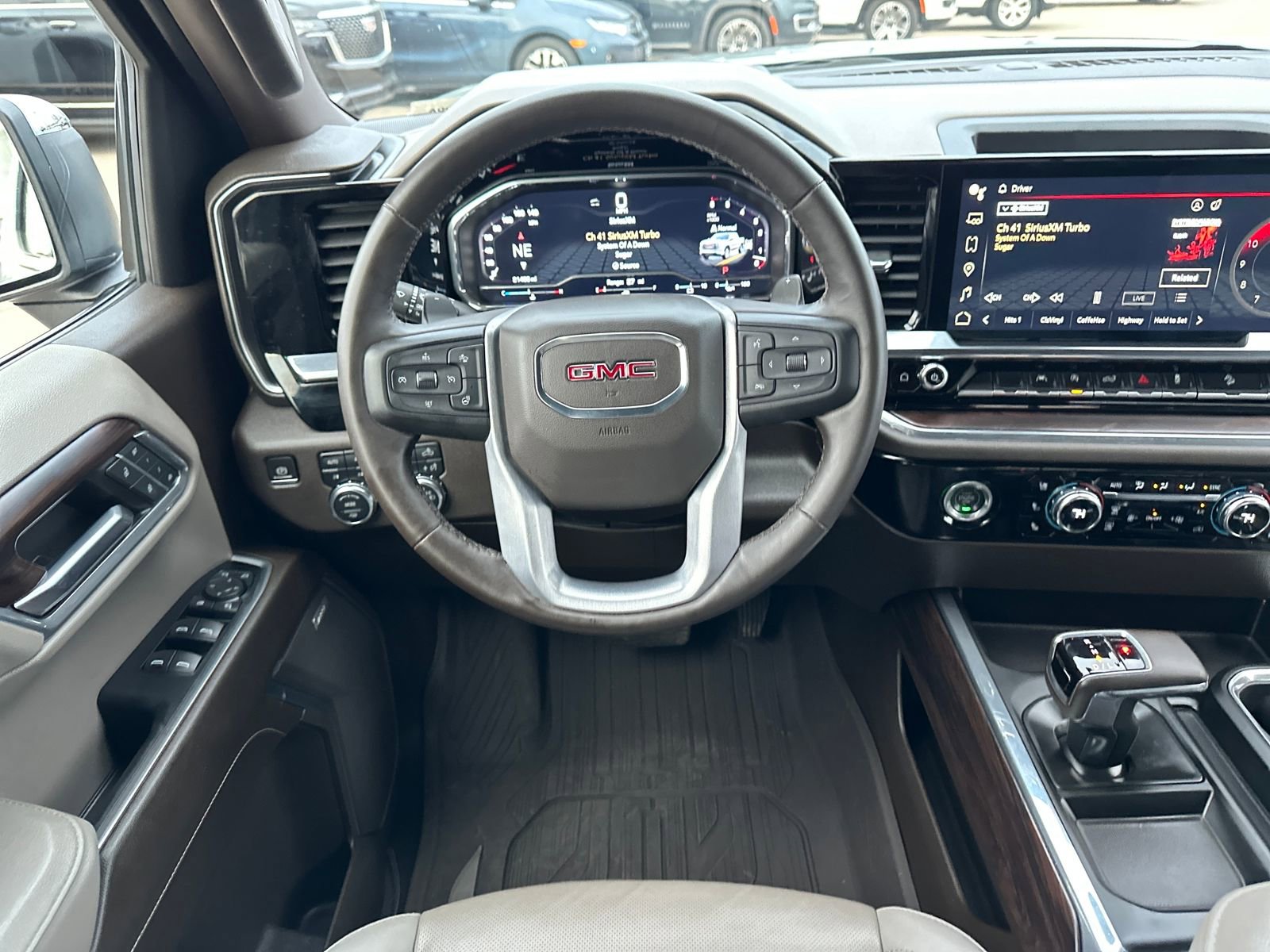 Used 2023 GMC Sierra 1500 SLT image 22