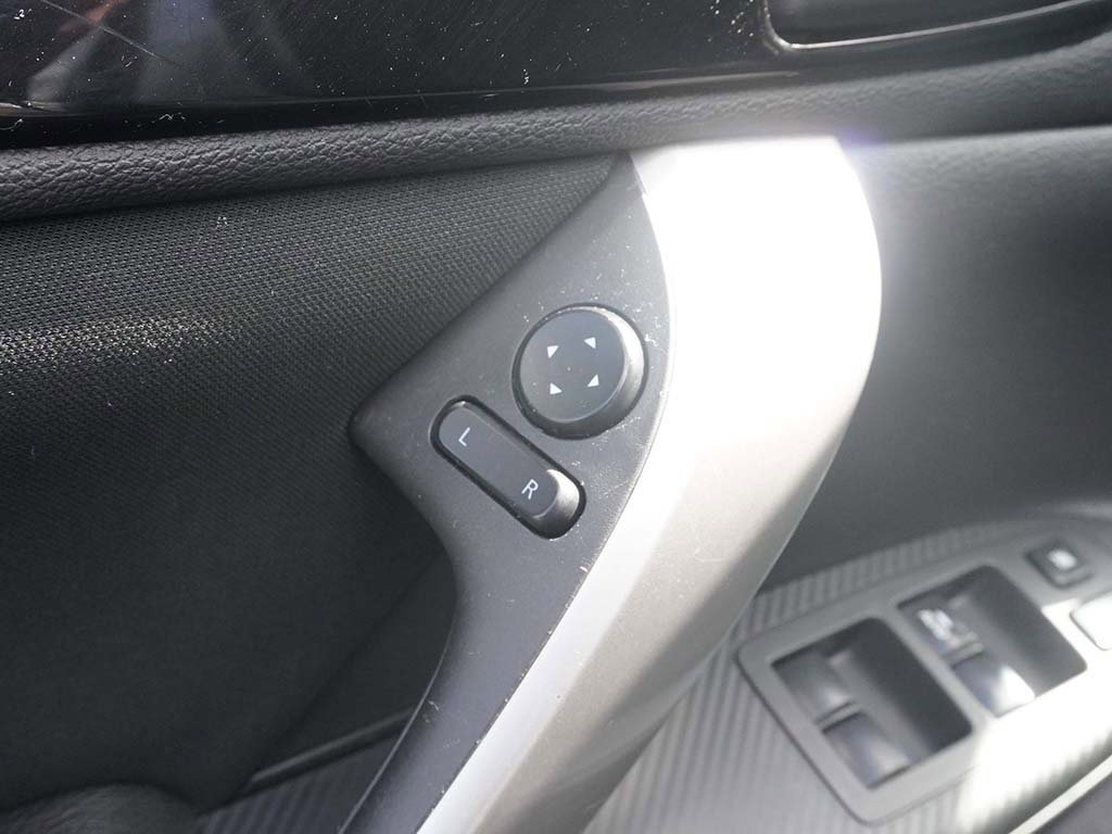 Used 2024 Mitsubishi Eclipse Cross ES image 28