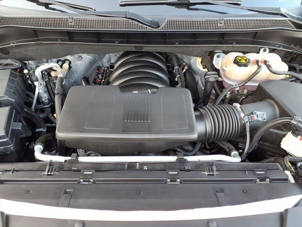 Used 2024 Chevrolet Tahoe Z71 w/ Luxury Package image 34