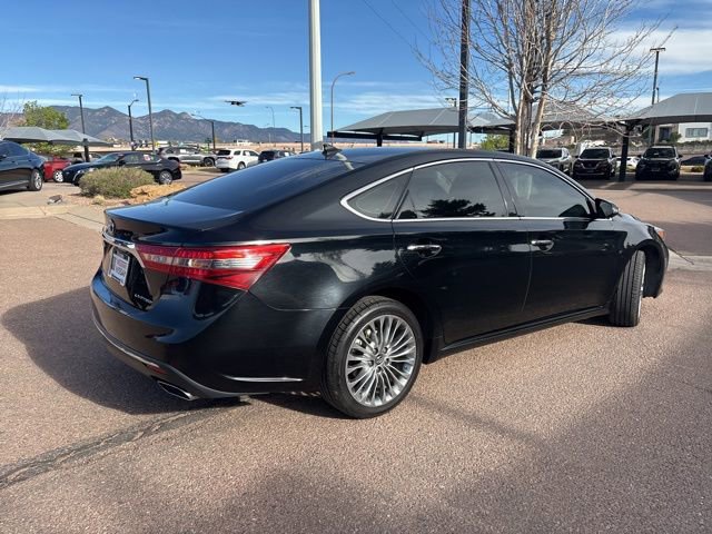 Used 2018 Toyota Avalon Limited w/ All Weather Liner Package FWD image 9