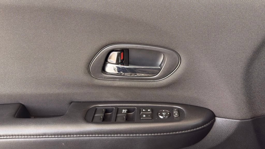Certified 2019 Honda HR-V Sport image 27