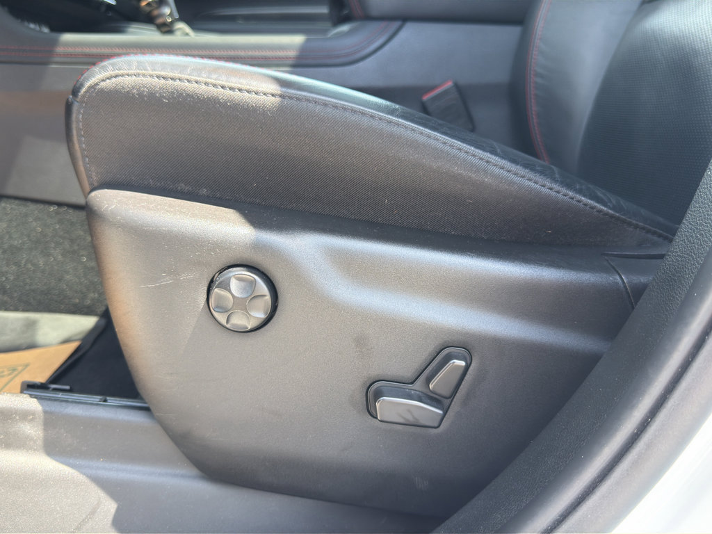 Used 2023 Dodge Durango R/T AWD/4WD image 15