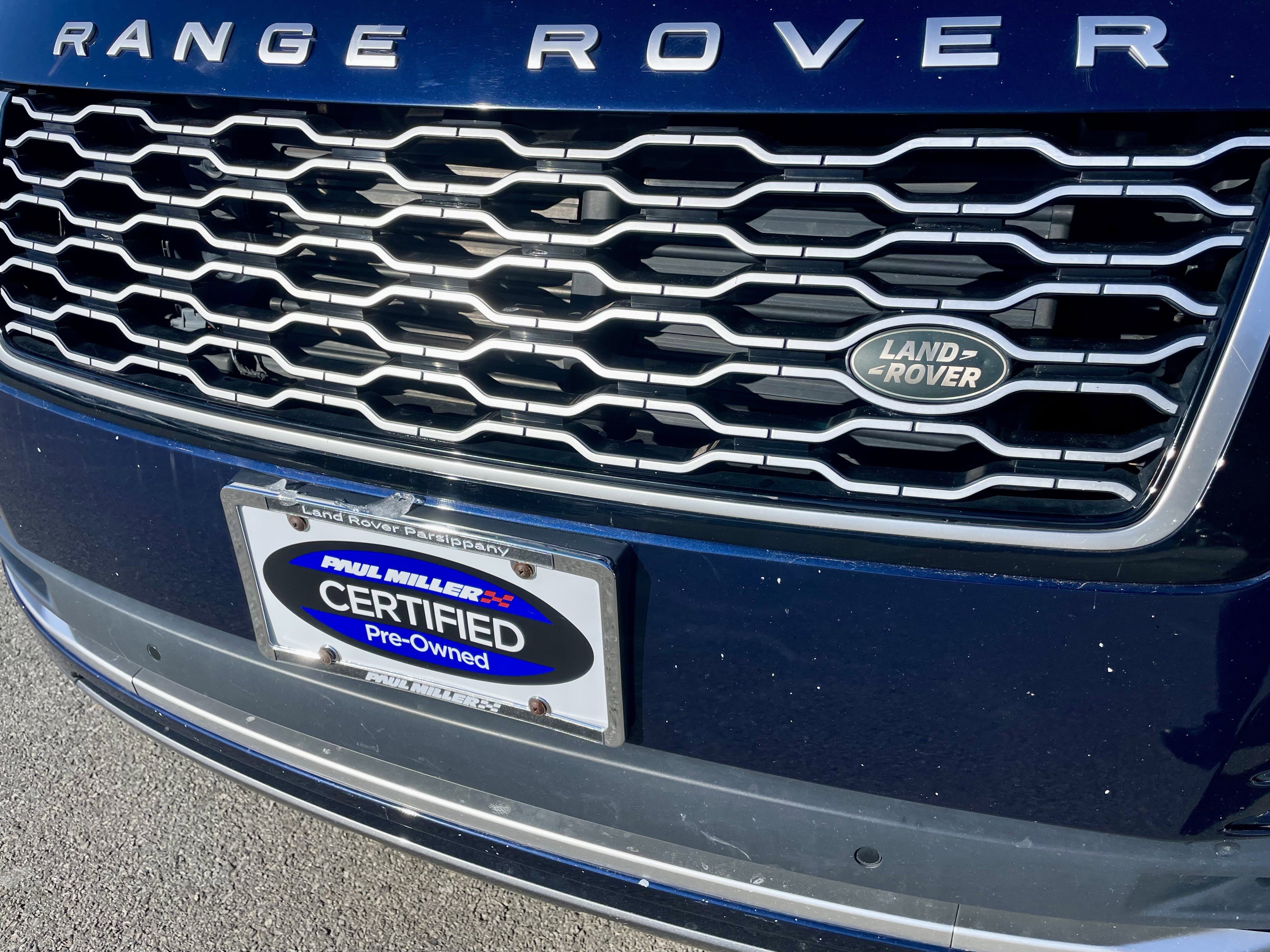 Used 2020 Land Rover Range Rover Long Wheelbase HSE image 32