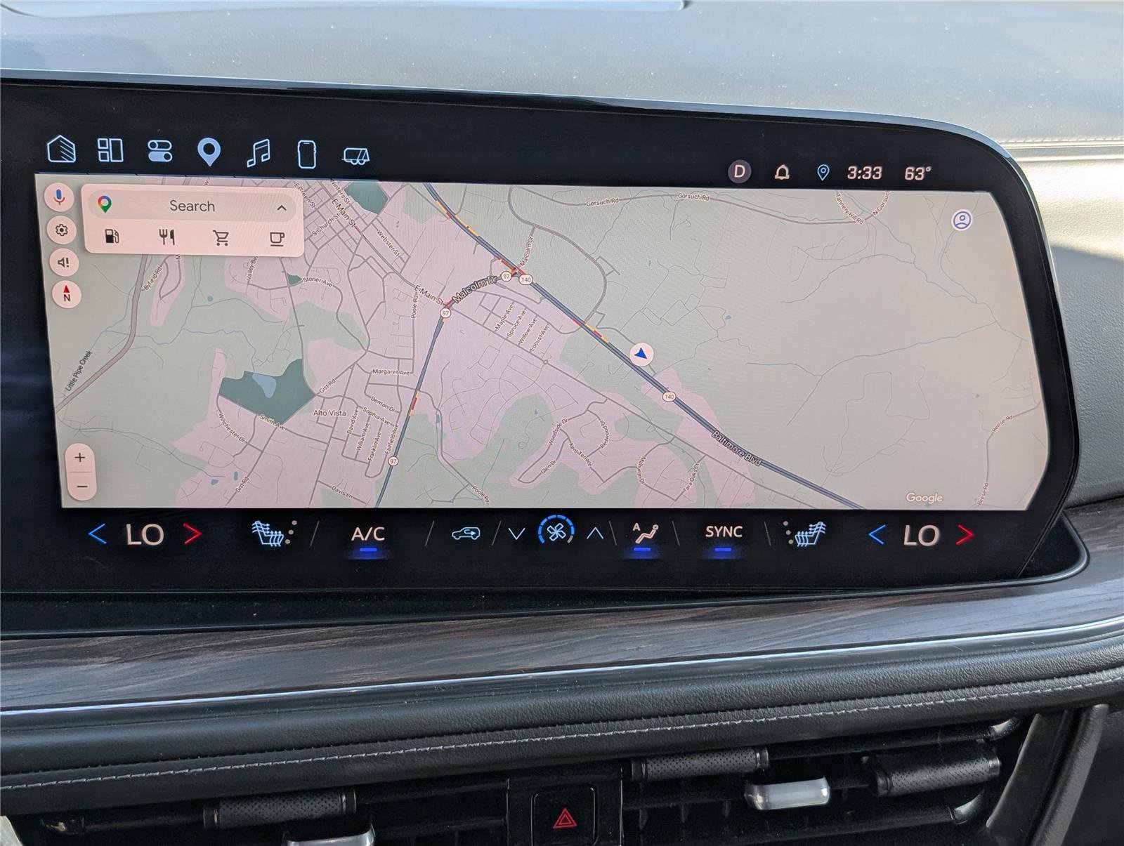 Used 2025 Chevrolet Suburban Z71 AWD/4WD image 29