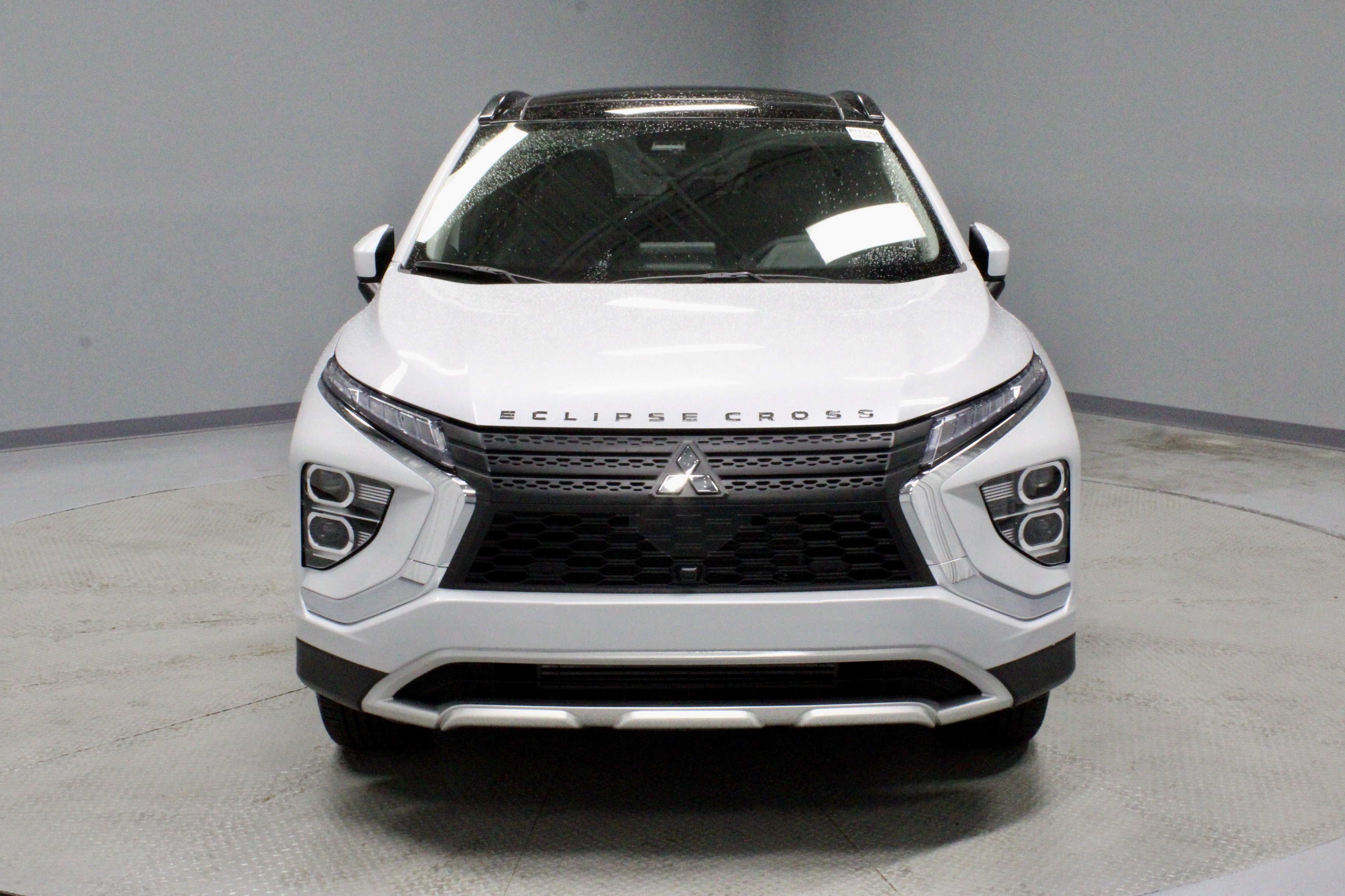 New 2026 Mitsubishi Eclipse Cross SE image 3
