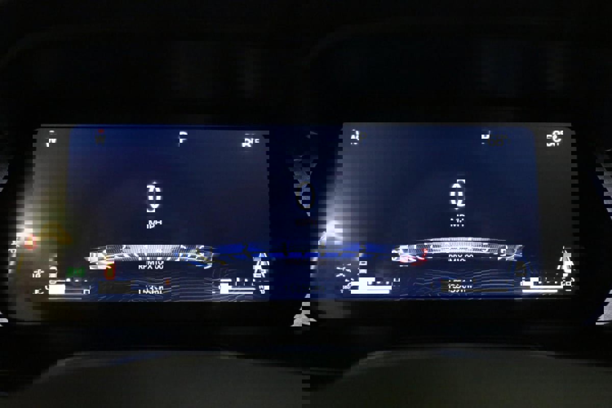 Used 2023 Jeep Grand Cherokee Limited w/ Trailer Tow Prep Group (B) image 14