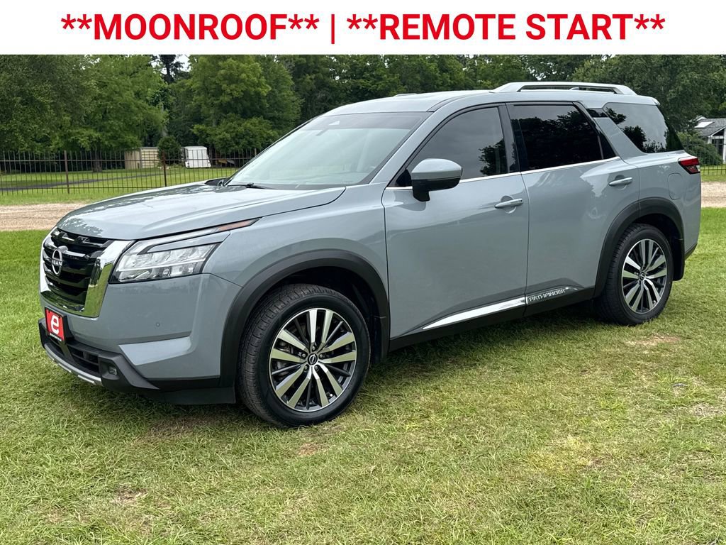 Used 2022 Nissan Pathfinder Platinum w/ Cargo Package FWD image 3