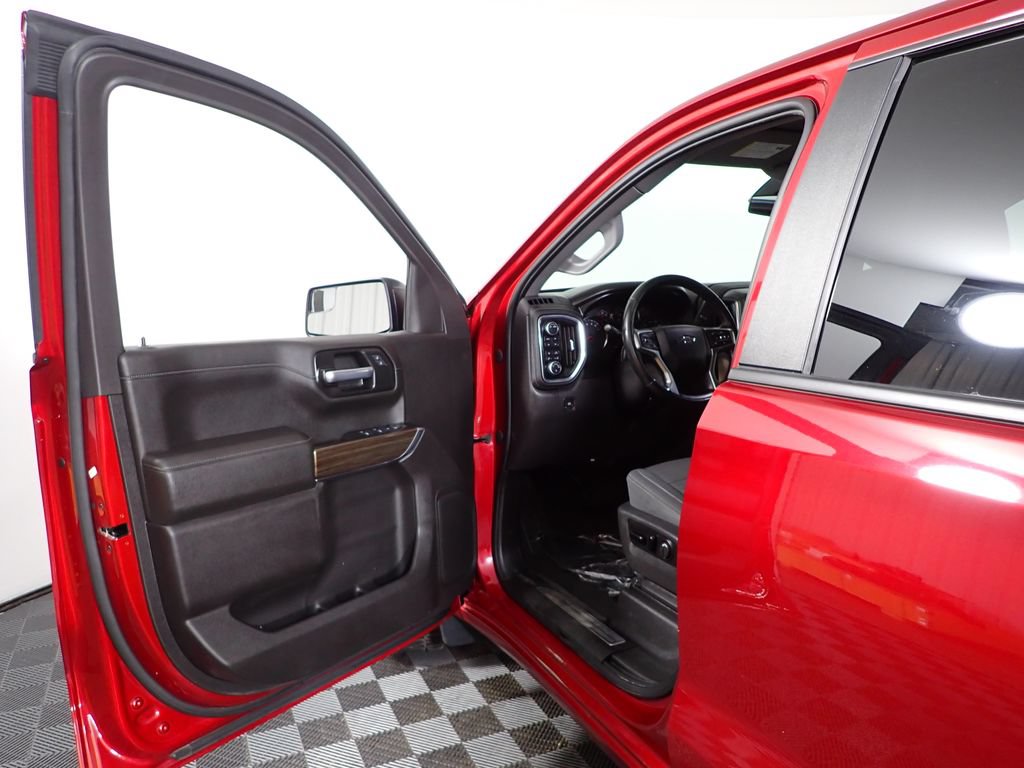 Used 2021 Chevrolet Silverado 1500 RST AWD/4WD image 17