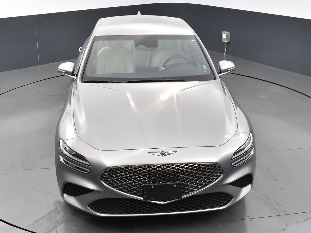 Used 2025 Genesis G70 2.5T image 16