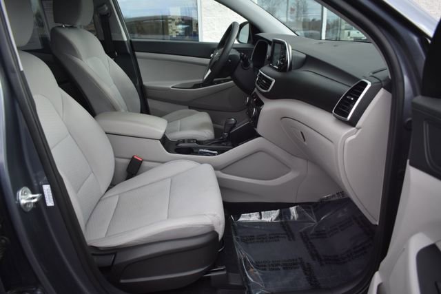 Used 2021 Hyundai Tucson Value w/ Cargo Package image 38
