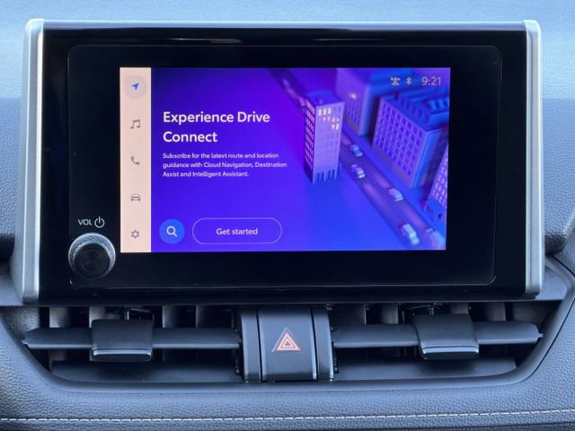 Used 2023 Toyota RAV4 LE image 17