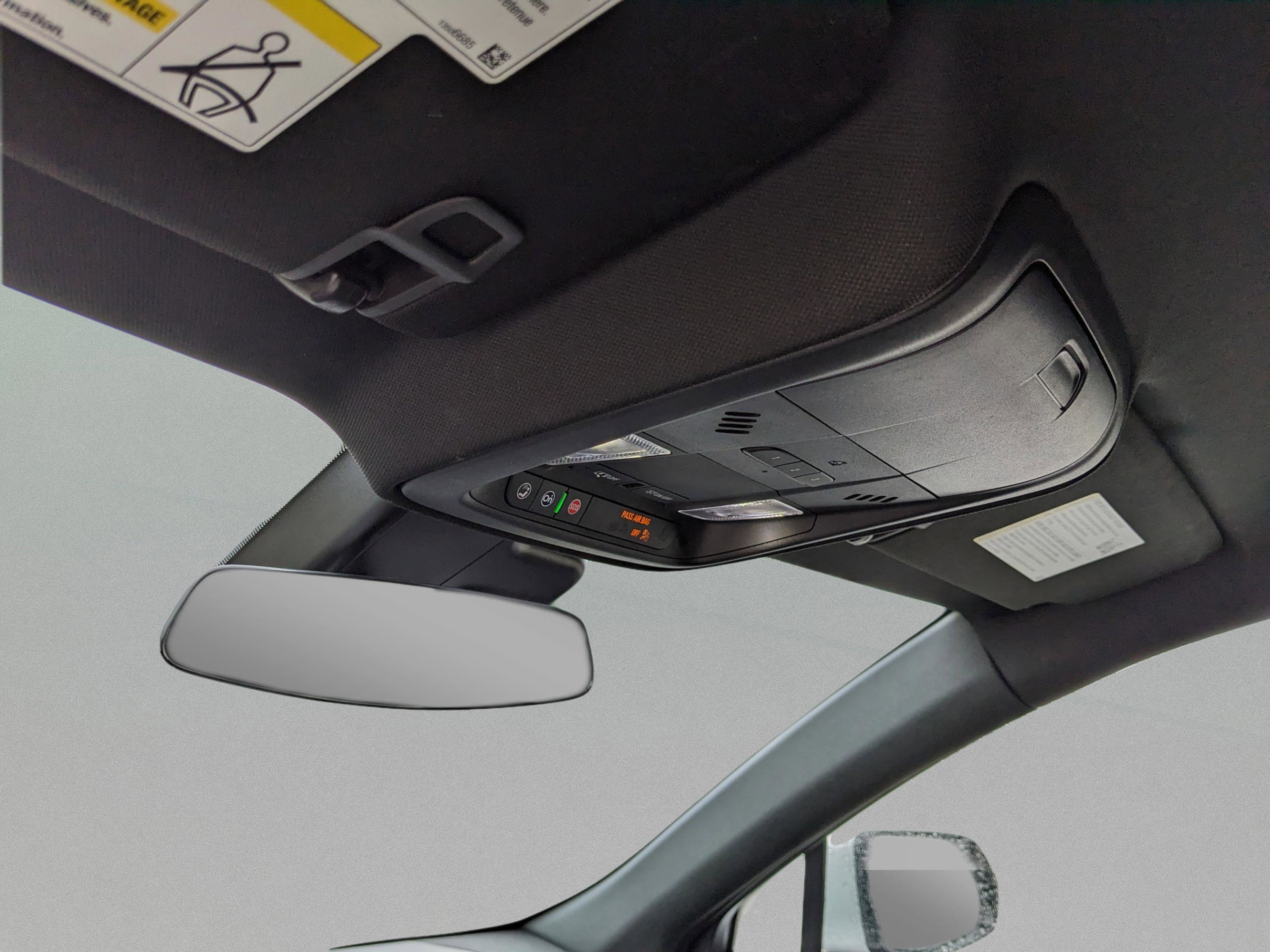 Used 2022 Cadillac XT4 Premium Luxury w/ Safety Alert Package image 27