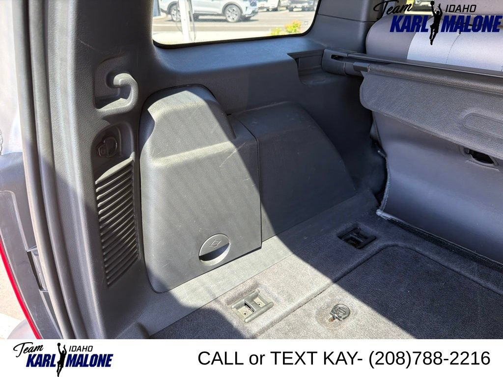 Used 2010 Jeep Liberty Renegade w/ Premium Group AWD/4WD image 8