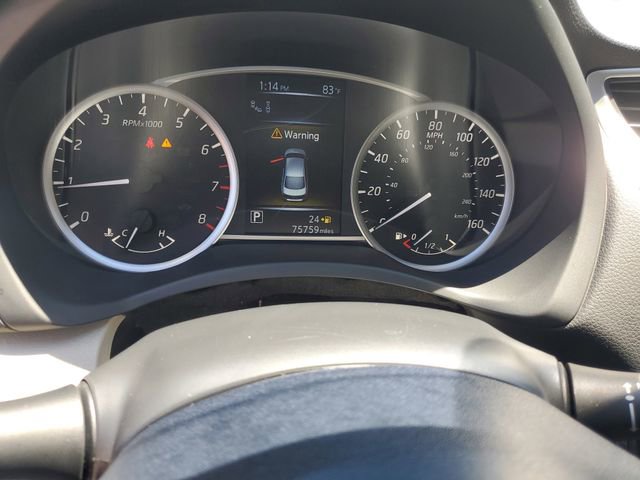 Used 2017 Nissan Sentra SL w/ SL Premium Technology Package FWD image 21