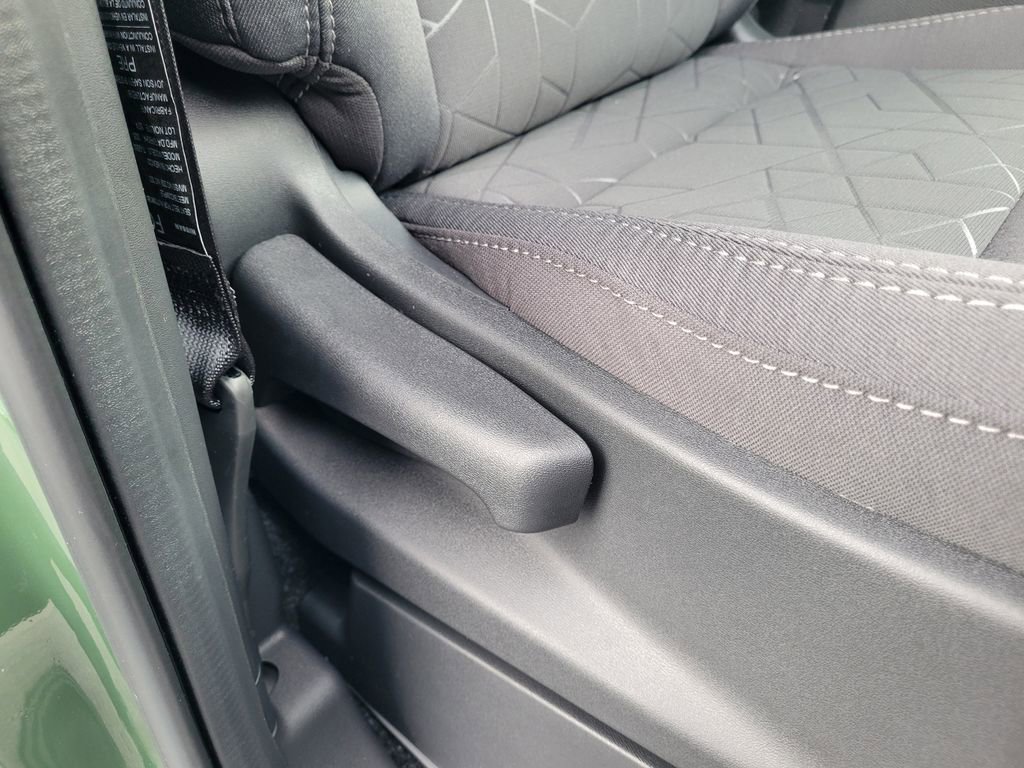 New 2026 Nissan Frontier SV w/ Tow Package image 36