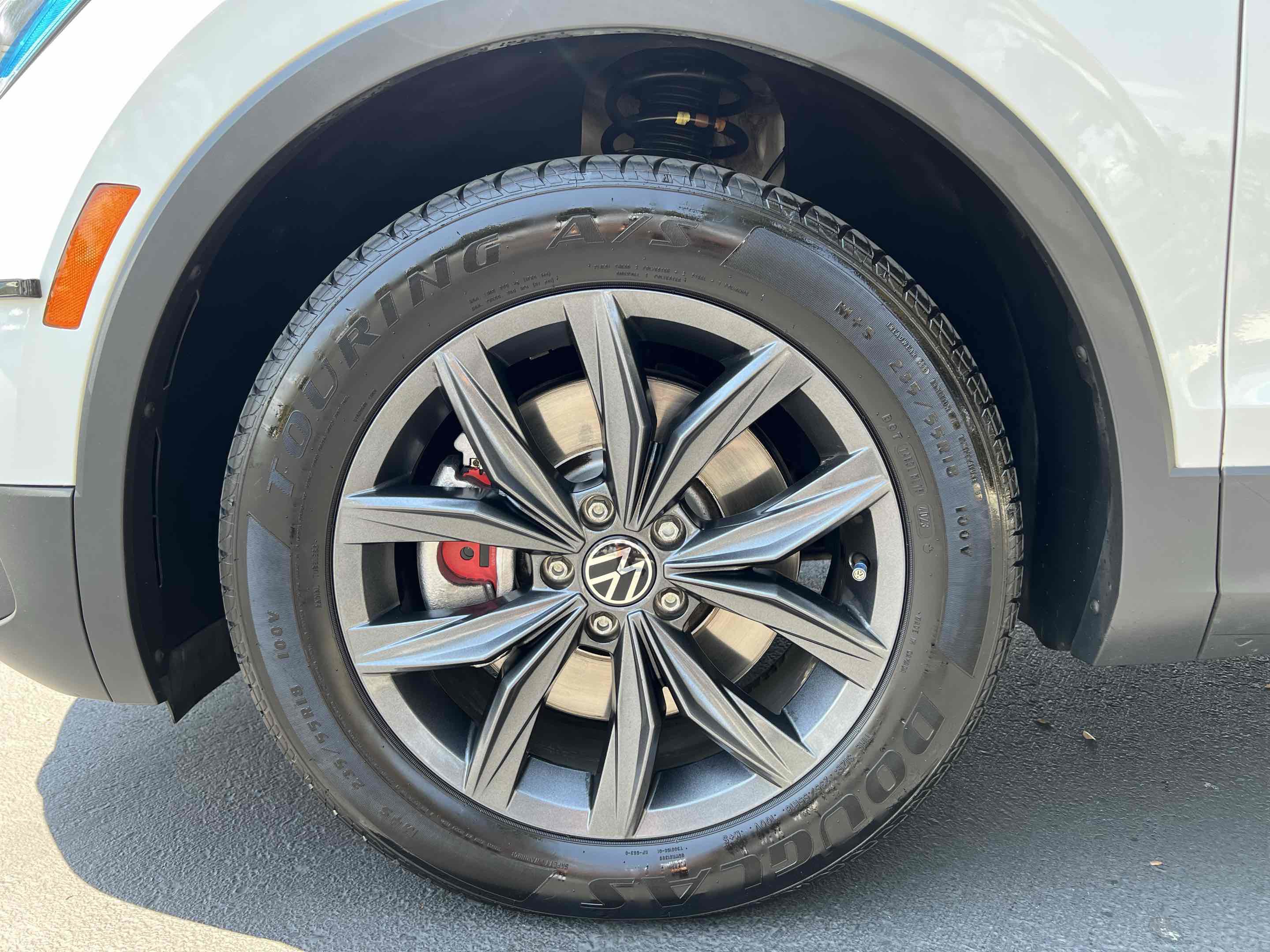 Used 2023 Volkswagen Tiguan SE w/ Panoramic Sunroof Package image 80