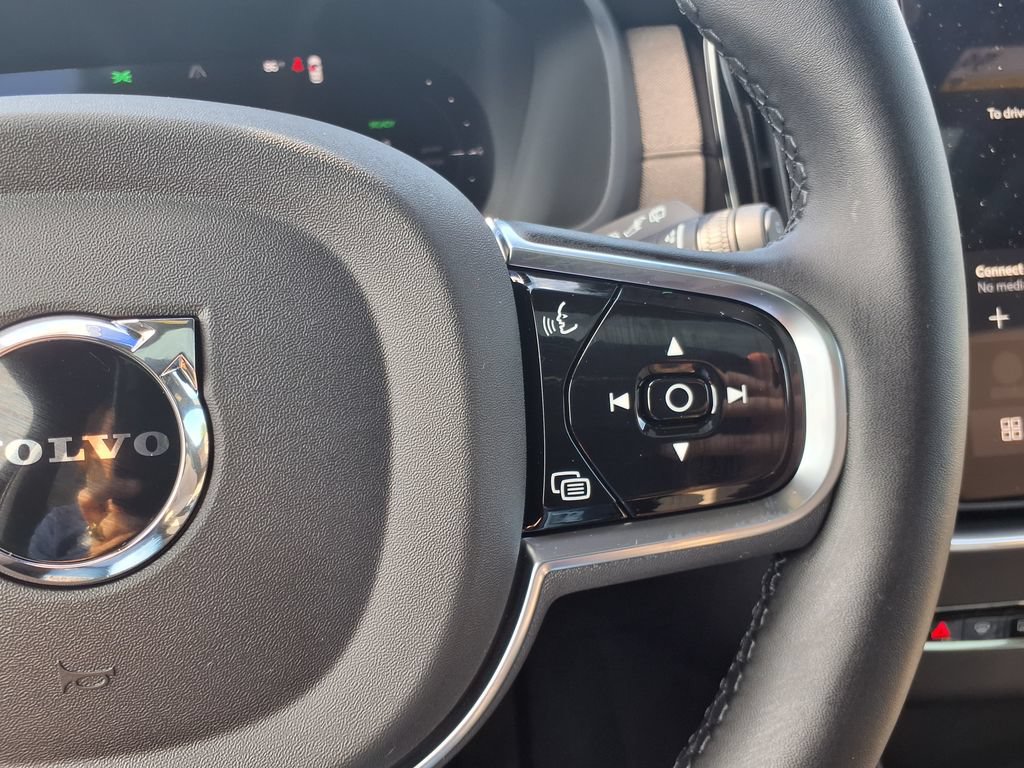 New 2026 Volvo XC90 T8 Ultra w/ Protection Package Premier AWD/4WD image 22