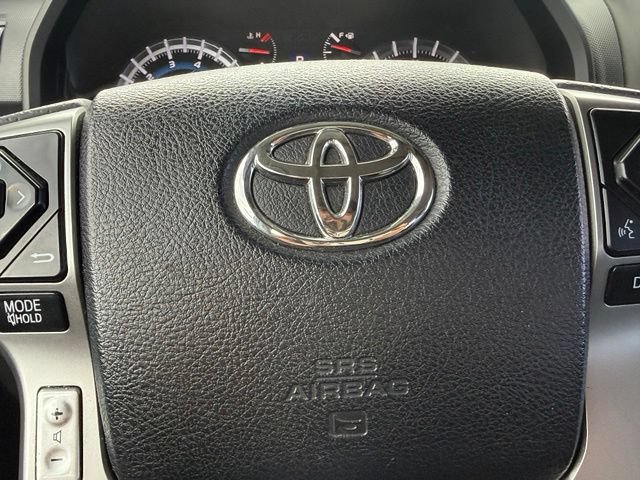 Used 2016 Toyota 4Runner Limited AWD/4WD image 29
